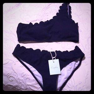 Adorable one shoulder baby Bikini by Cupshe